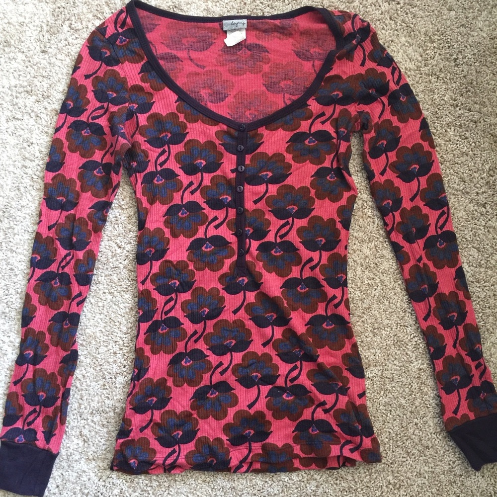 Women's shirt