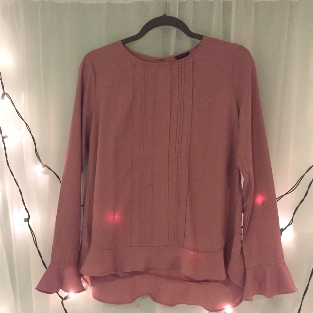 ANN TAYLOR bell sleeve blouse