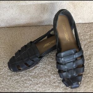 Navy Cabin Creek size 6.5 excellent condition