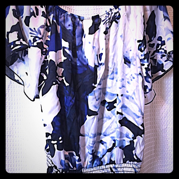 Blouse - Picture 2 of 2