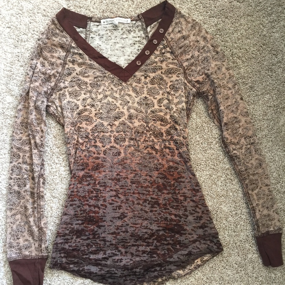 Women's shirt