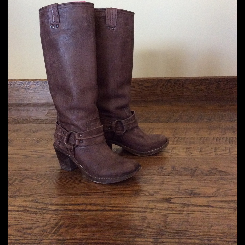 Frye  Boots