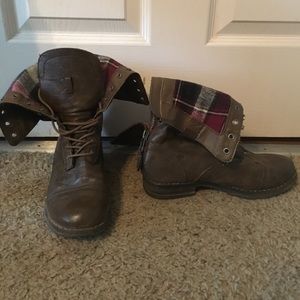 Madden girl combat boots