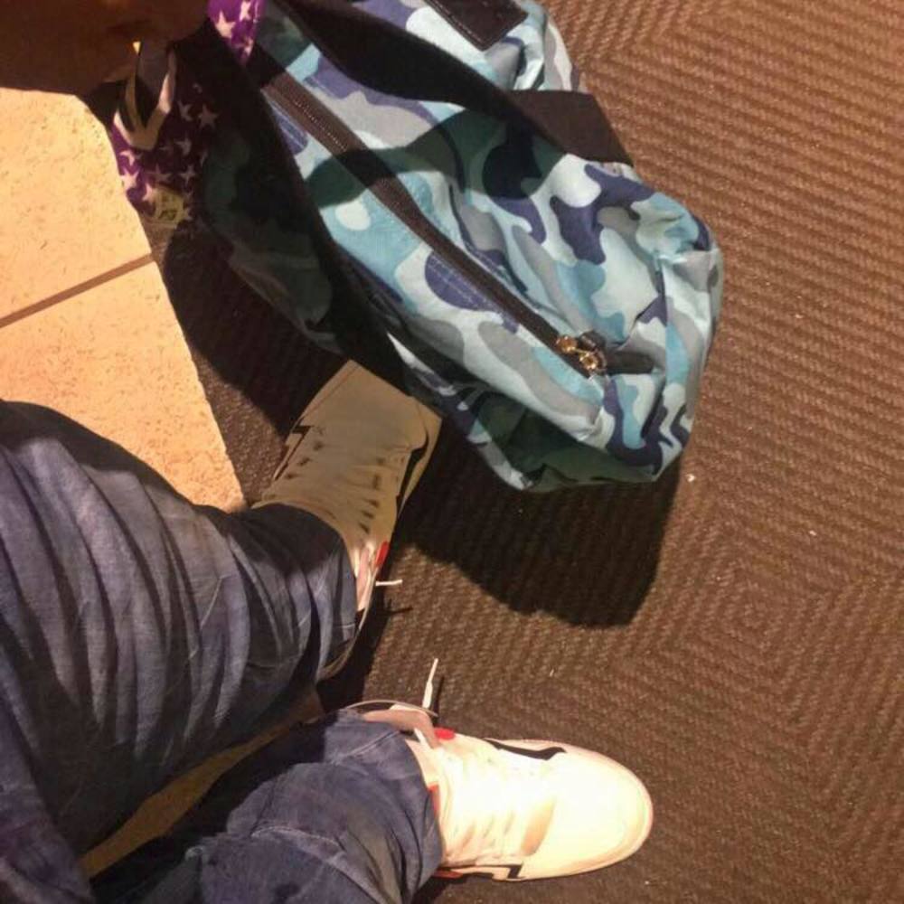 Meet your Posher, Flee