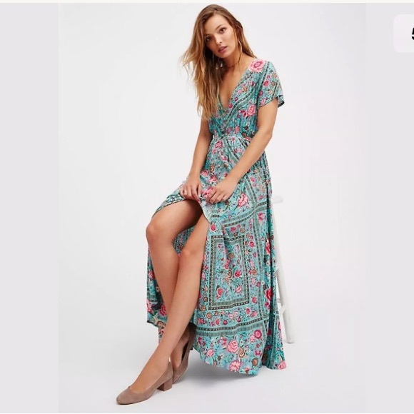 ✨SOLD✨ Spell & The Gypsy Collective Babushka Gown - Picture 4 of 8