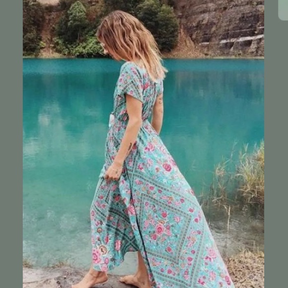 ✨SOLD✨ Spell & The Gypsy Collective Babushka Gown - Picture 7 of 8