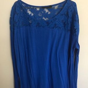 Long sleeve blue top. Size XL