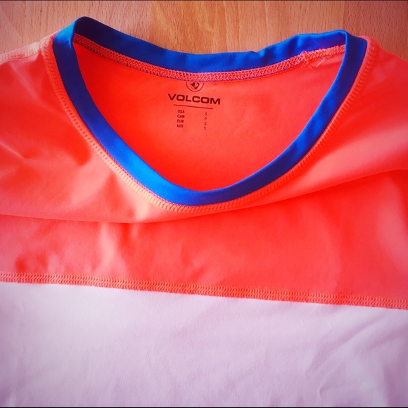 Volcom Colorblock S/S Rashguard - Picture 5 of 5