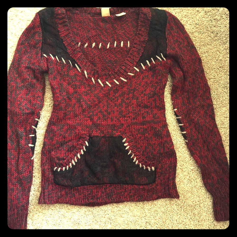 Women's sweater