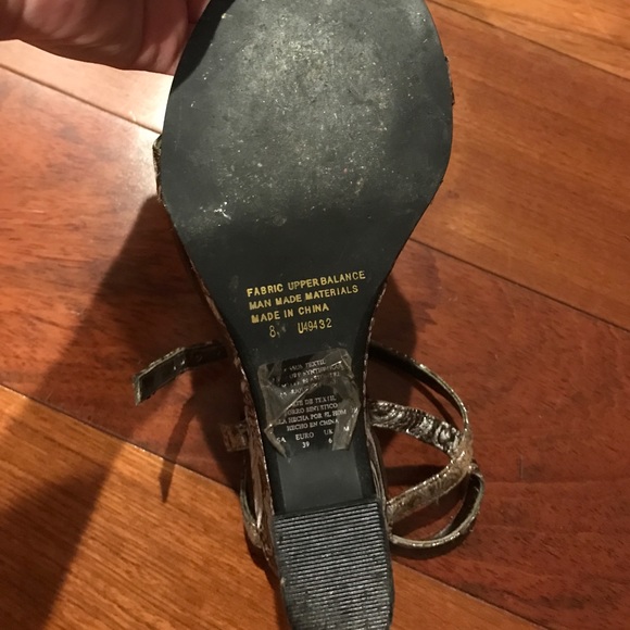 Women's heels - Picture 2 of 3