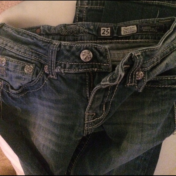 Miss me's - Picture 2 of 3