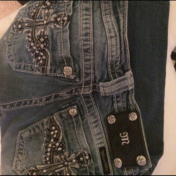 Miss me's - Picture 3 of 3