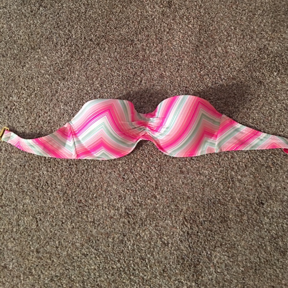 VS swim top