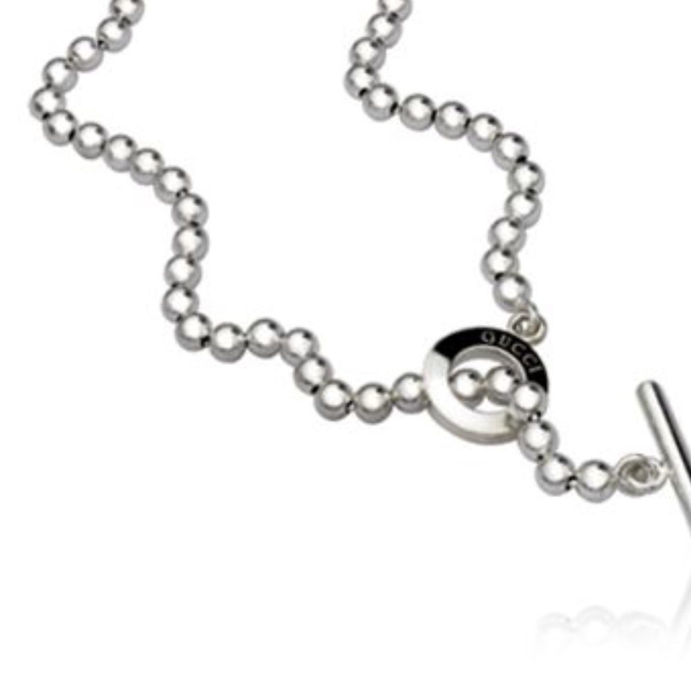 Gucci. Set. bracelet necklace earrings.