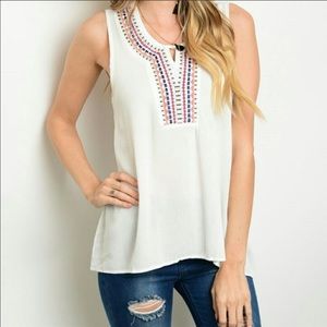 Size S Embroidered Tank. 👚👡
