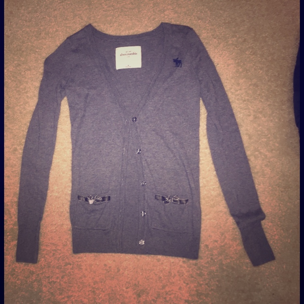 Abercrombie Kids Gray Cardigan w Bows & Buttons M