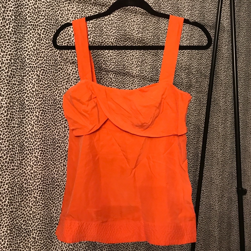 Diane Von Furstenberg 100% Silk Tank Top. Size 6