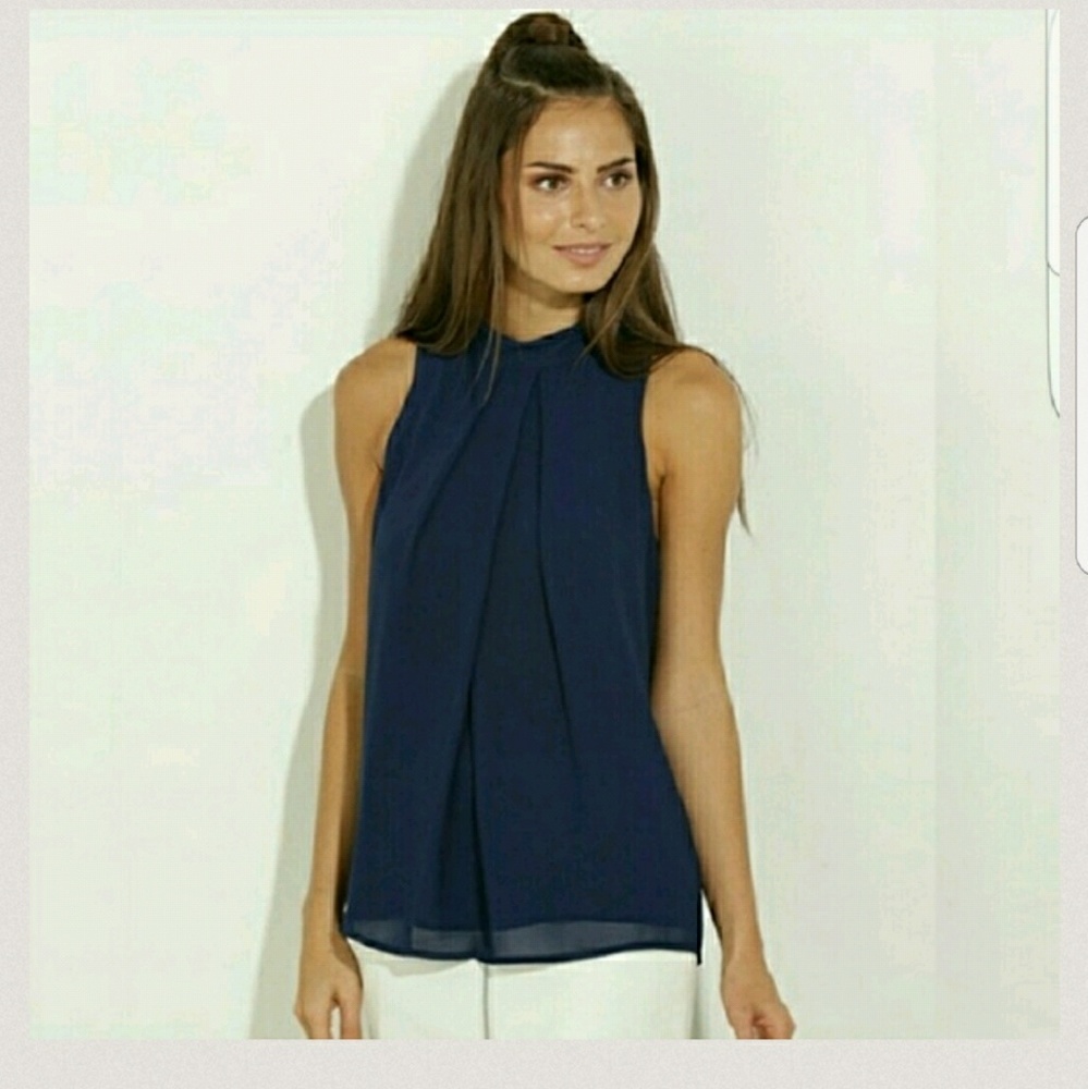 ⭐LAST ONE⭐  Lined Sleeveless Blouse