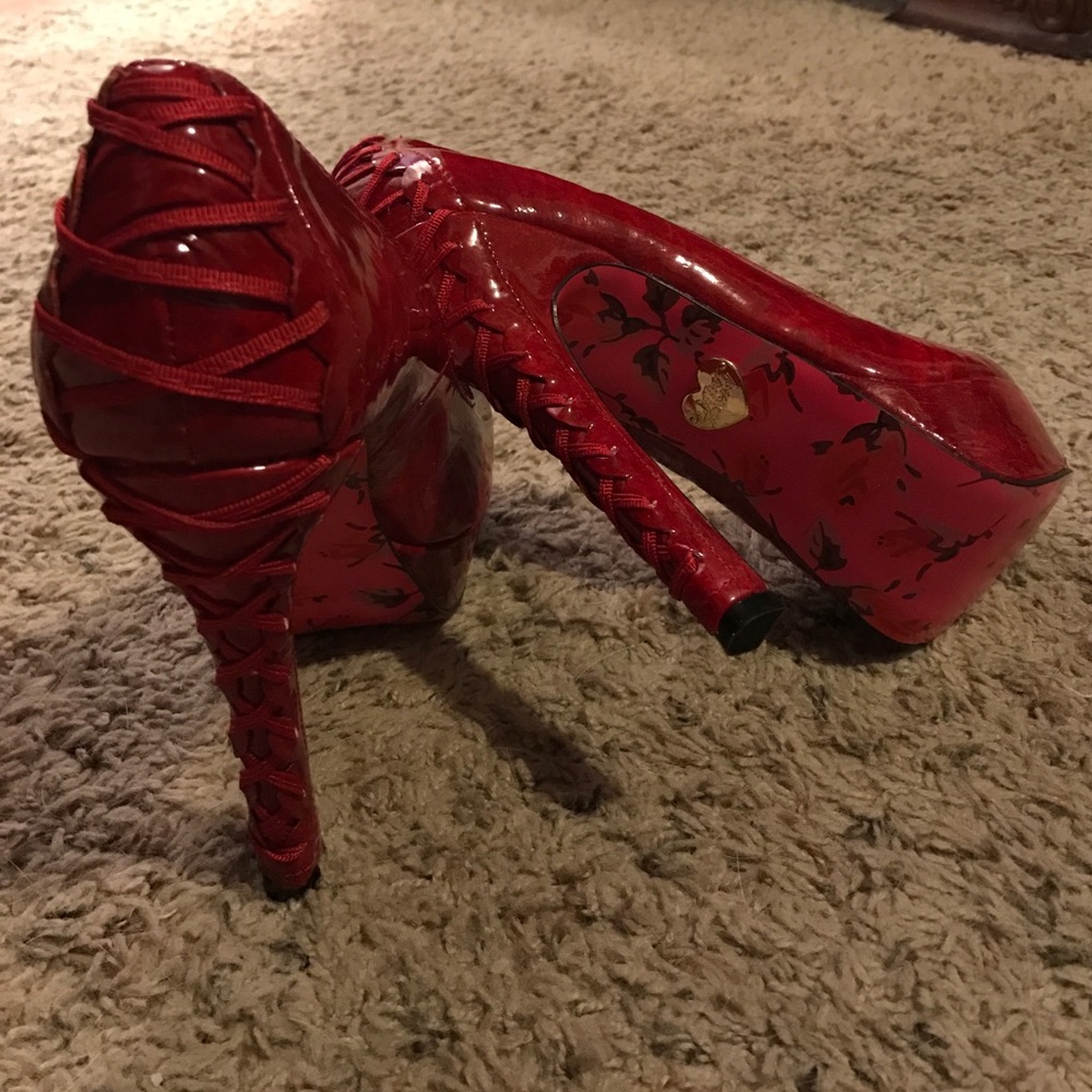 Betsey Johnson patent leather red corset heels 8