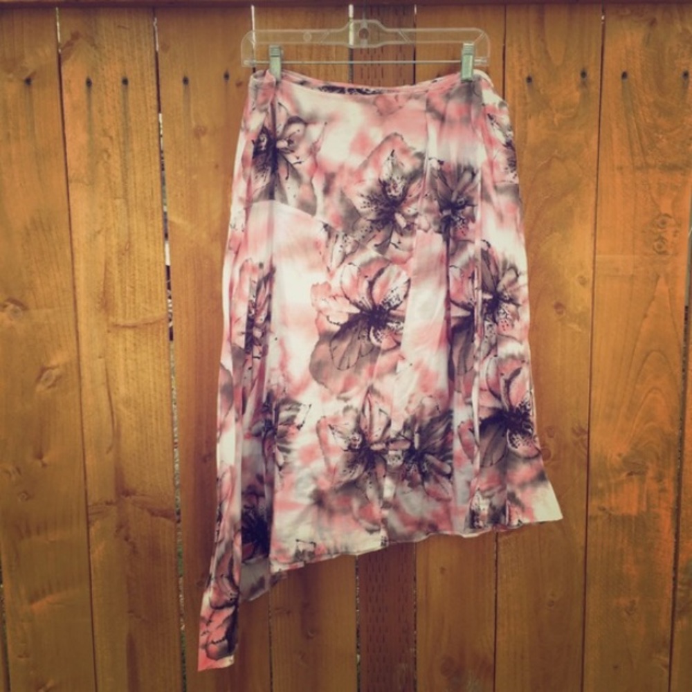 American Eagle Asymmetrical Floral Print Skirt