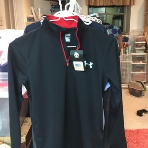 Under Armour boys pullover