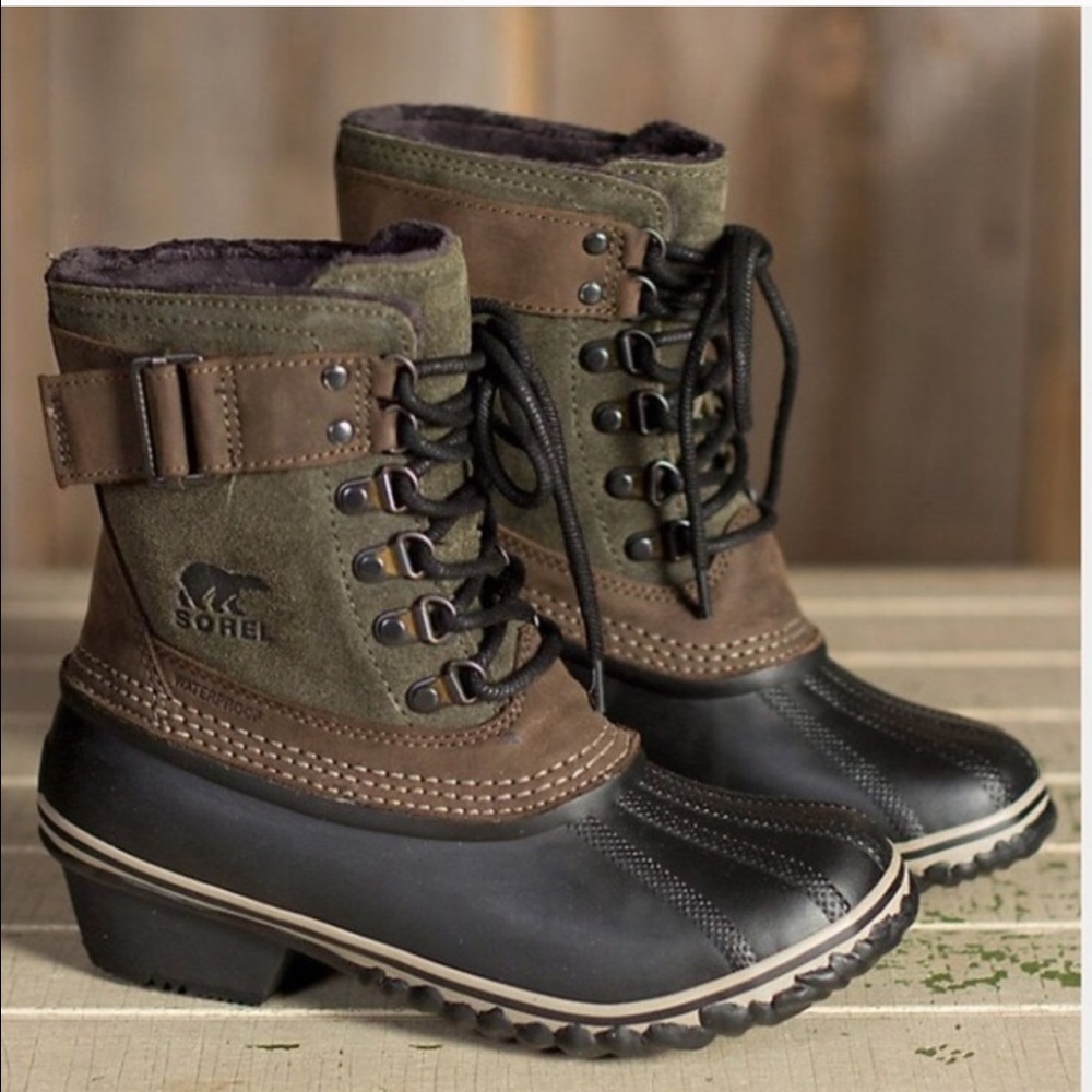 Sorel Army Green Waterproof Boots