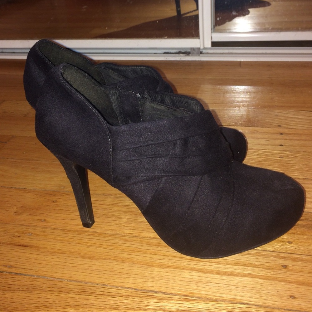 Black booty heels