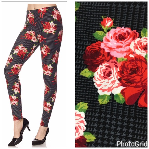 ⛱ 3 for $23 ⛱ Floral Plaid Print Brushed Leggings - Picture 3 of 3