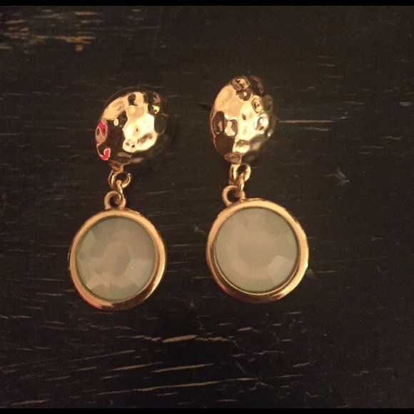Lilly Pulitzer Jewelry - LILLY PULITZER gold earrings Lilly Pulitzer Jewelry - LILLY PULITZER gold earrings