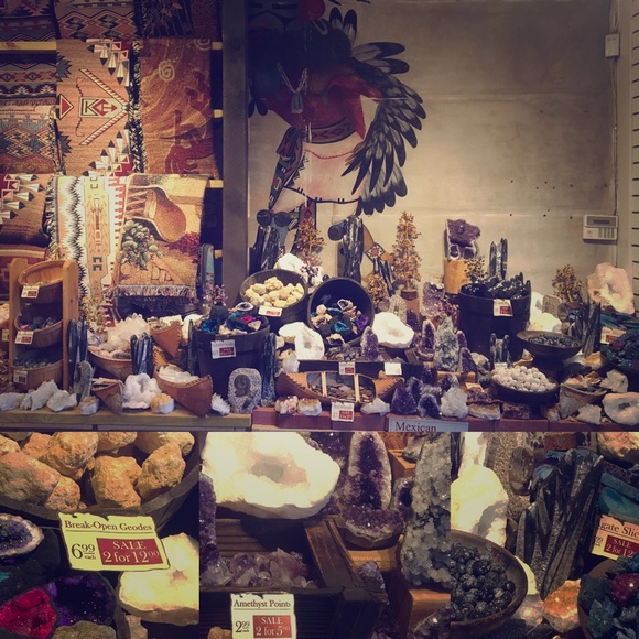 Free Crystal With Every Purchase - Picture 1 of 1