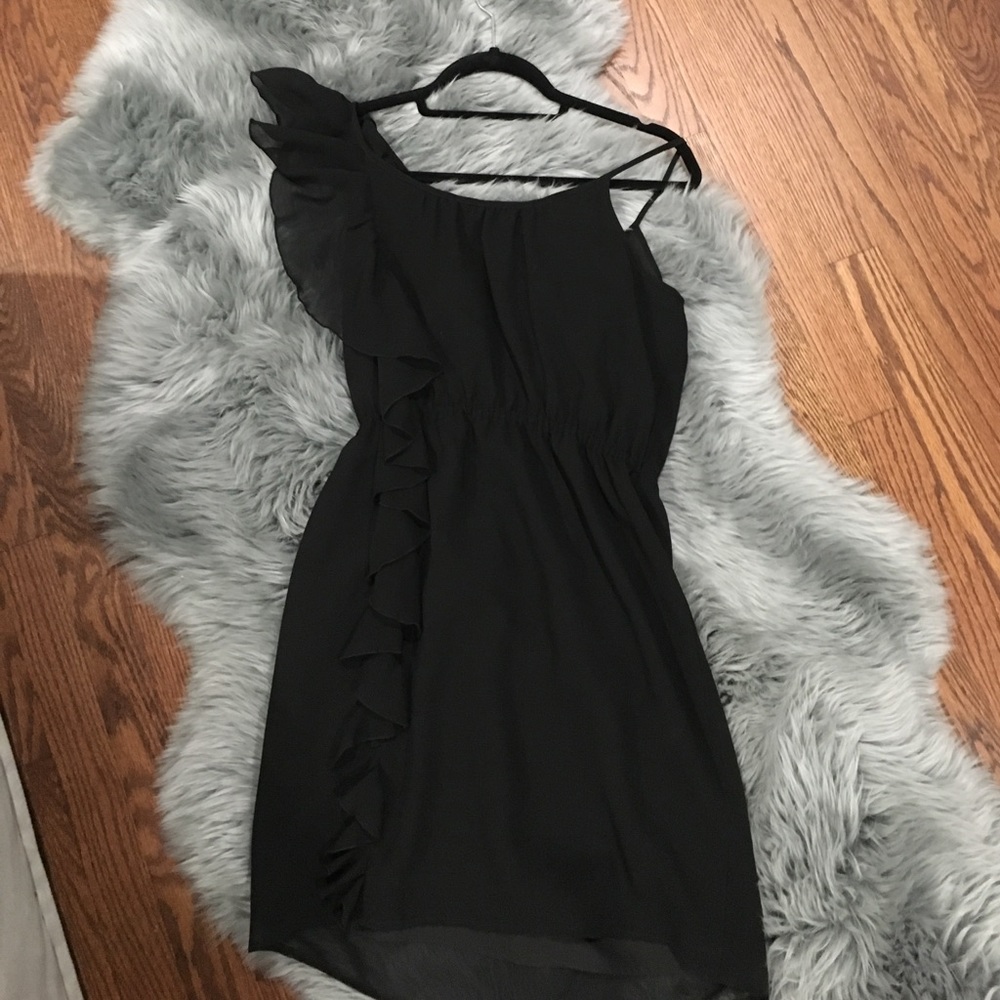 Eight Sixty black one shoulder ruffle dress
