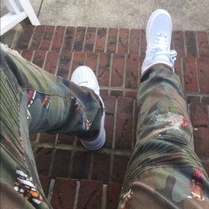 Meet your Posher, Robert