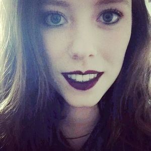 Meet your Posher, Meredith