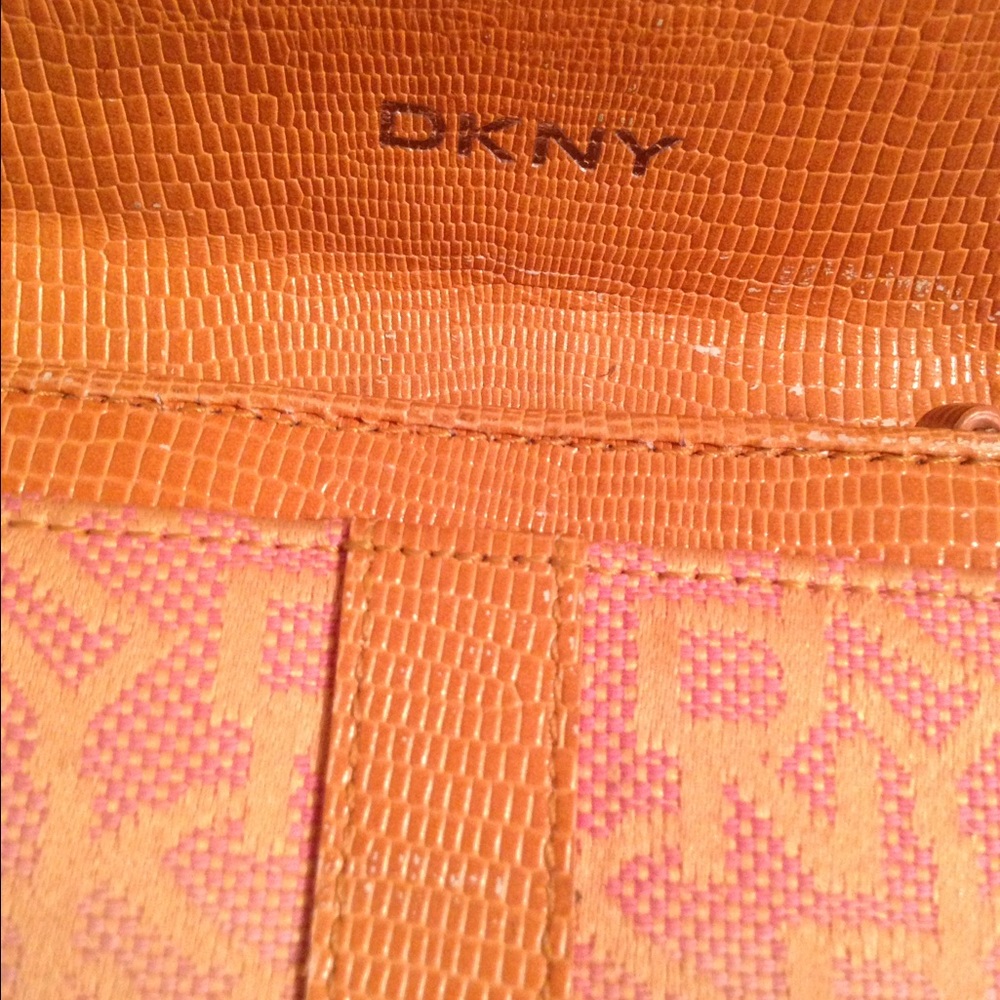DNKY Wallet
