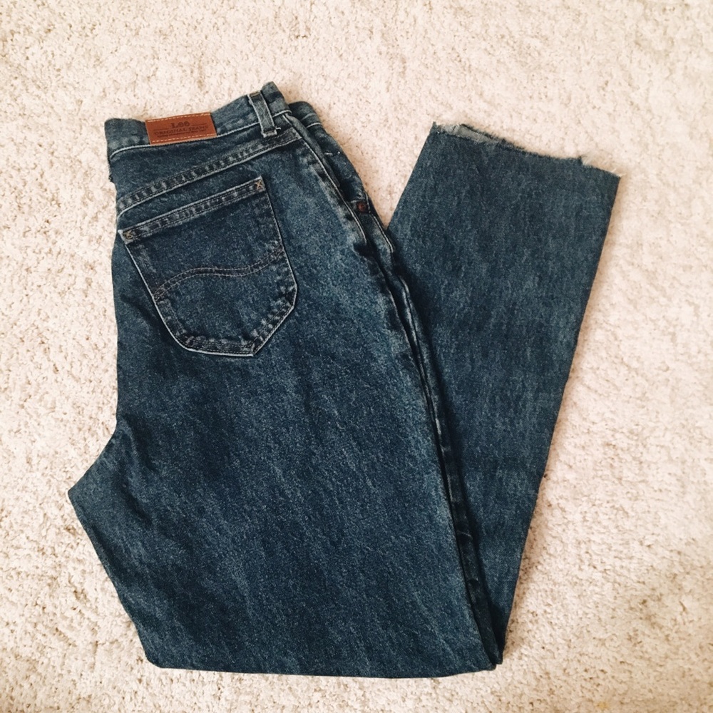 Distressed High Waisted Lee Jeans
