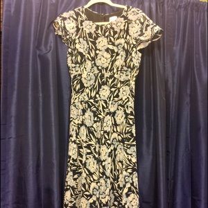 REISS Paintedbloom Flutter Sleeve Midi Dress