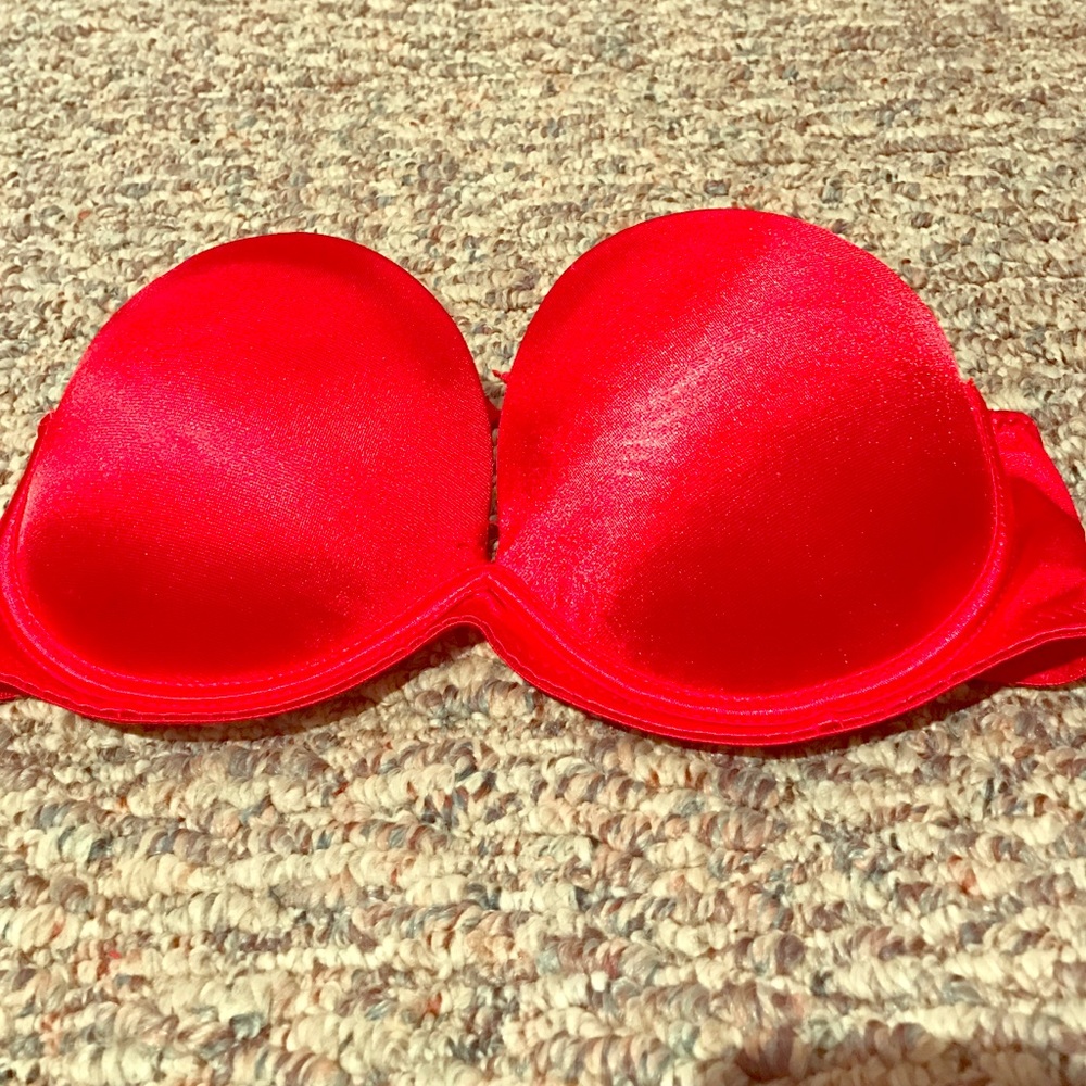 Red Ultra Push up Bra (Strapless)