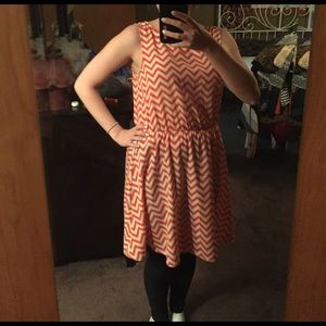 Ready for summer in this super cute chevron dress!