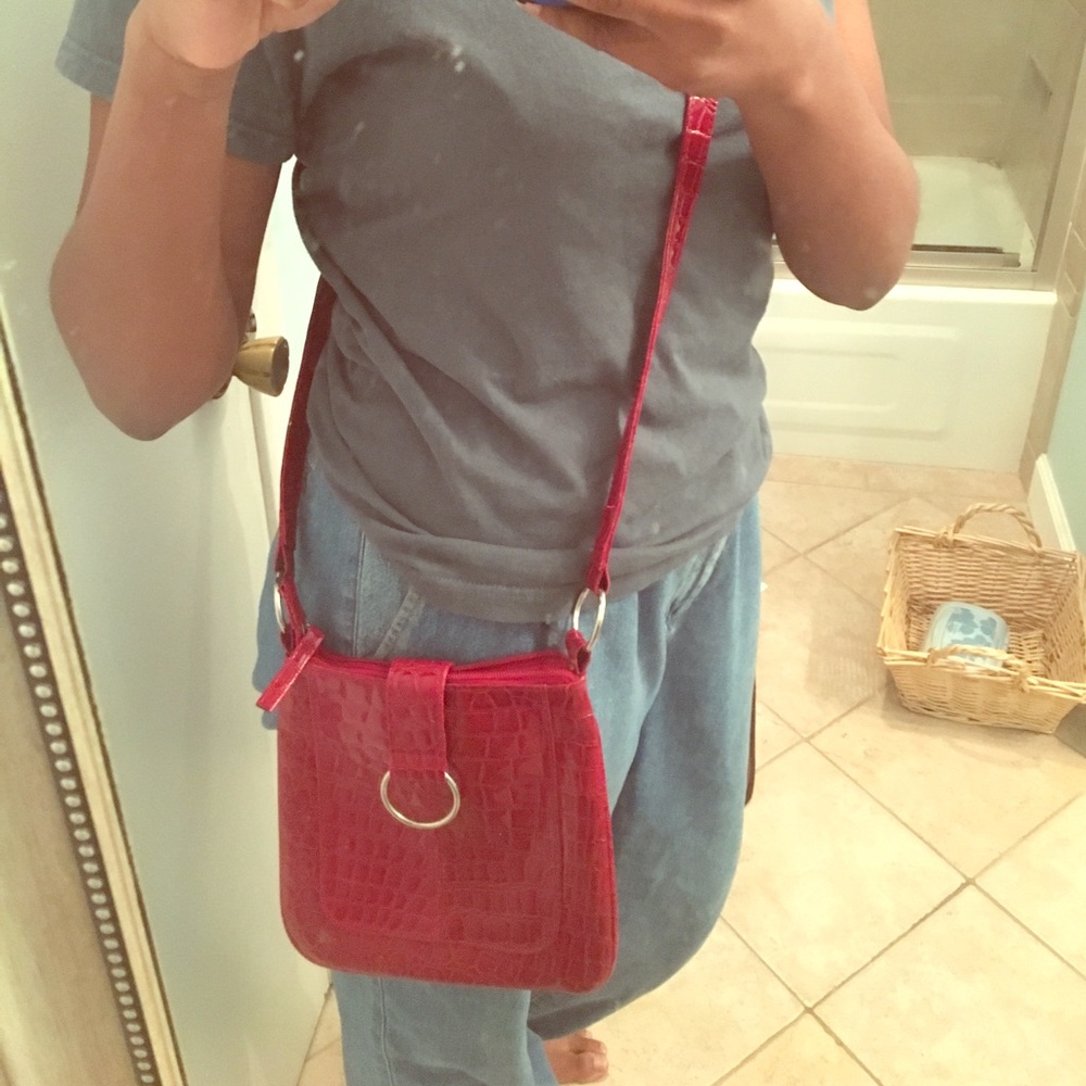 Red Alligator Style Crossbody