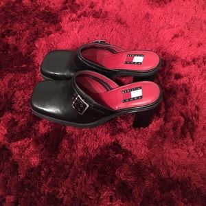 Worn once black dressy to casual shoe