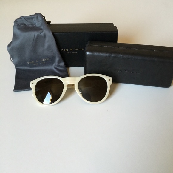 rag & bone Accessories - Rag & Bone Keaton Sunglasses