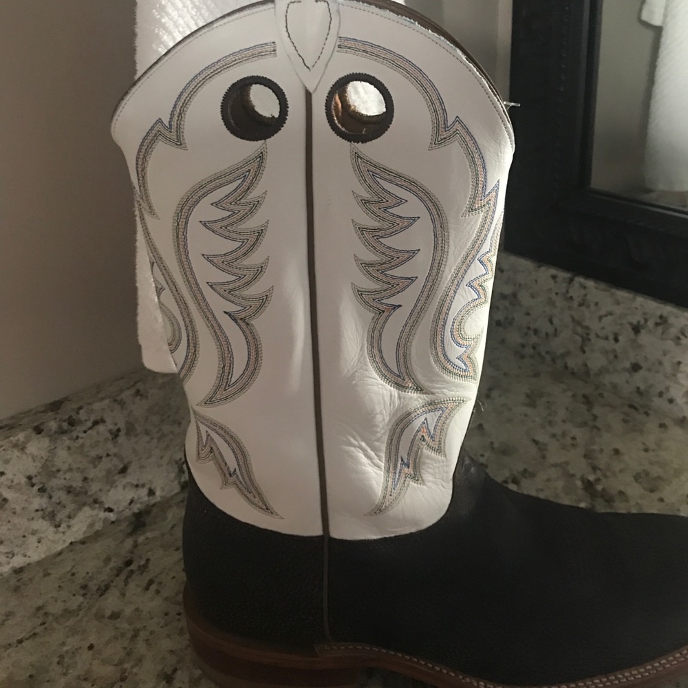 Mens Justin Boots size 13 EE