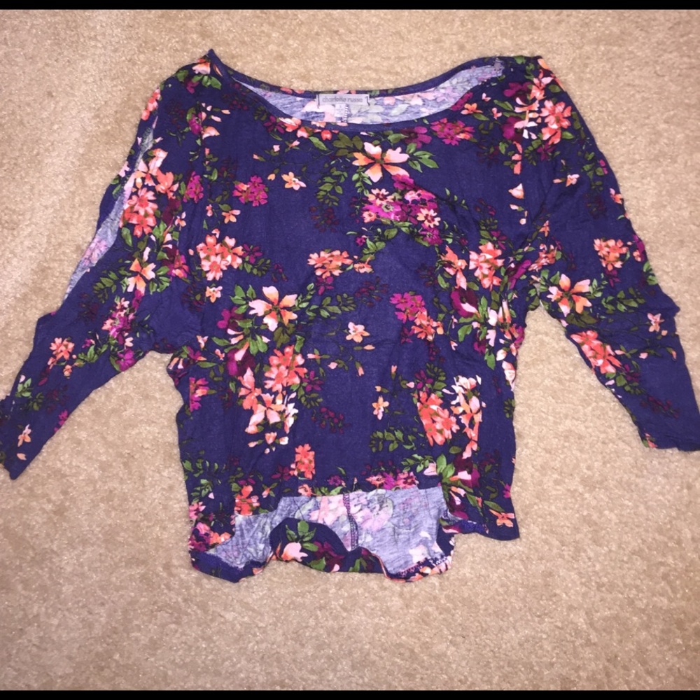 Charlotte Russe Slit Sleeve. Mid Sleeve Shirt S