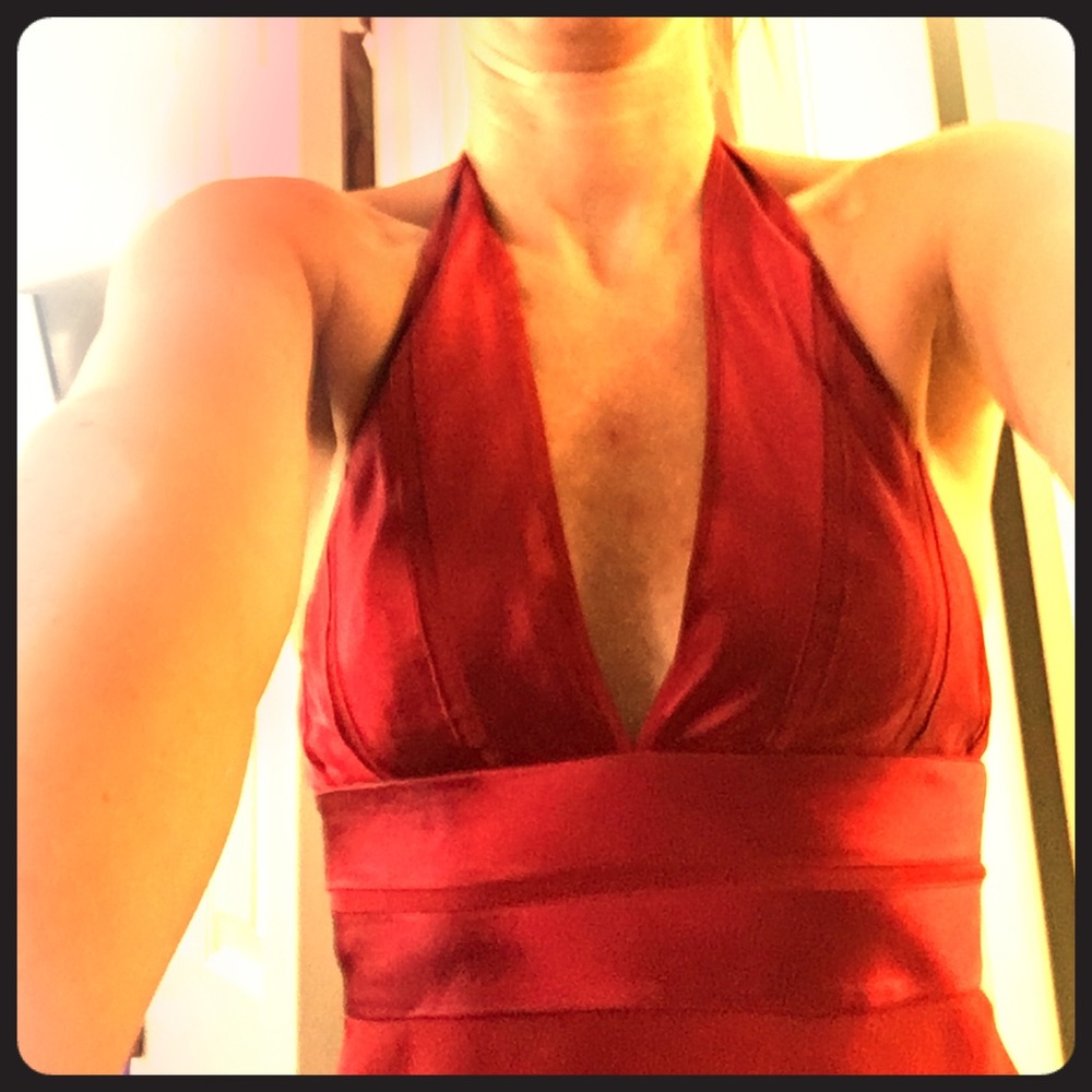 Halter top - Picture 3 of 4