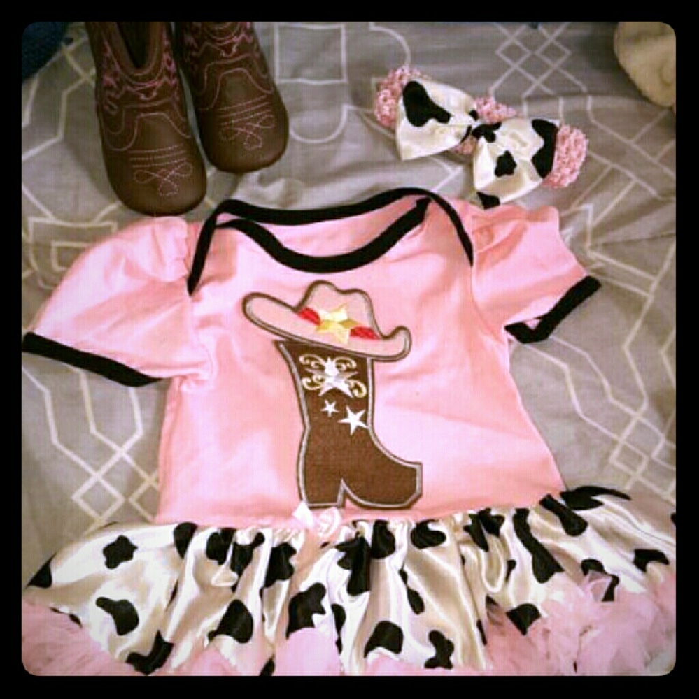 Cowgirl onesie with matching boots & headband!