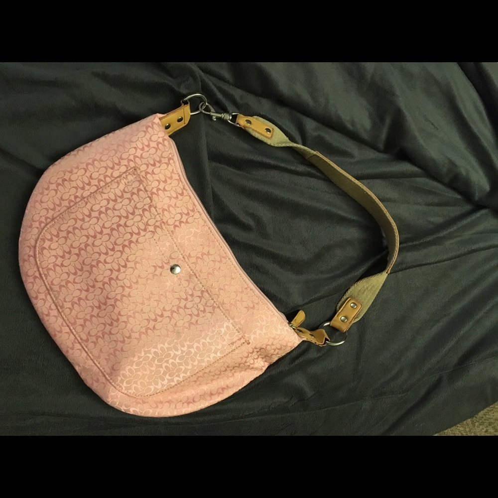 Coach mini signature hobo