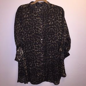Chaus Leopard print Blouse
