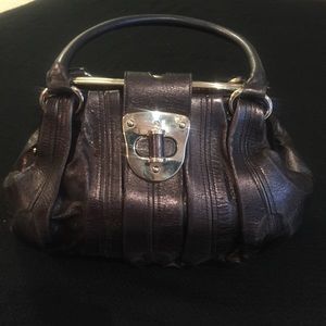 Alexander McQueen Authentic Designer Bag 94% OFF
