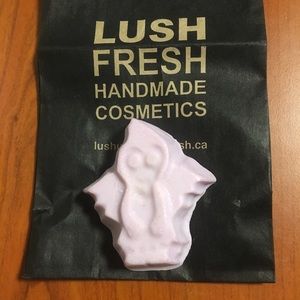 Lush goth fairy shimmer bath bar