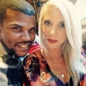 Meet your Posher, Mara